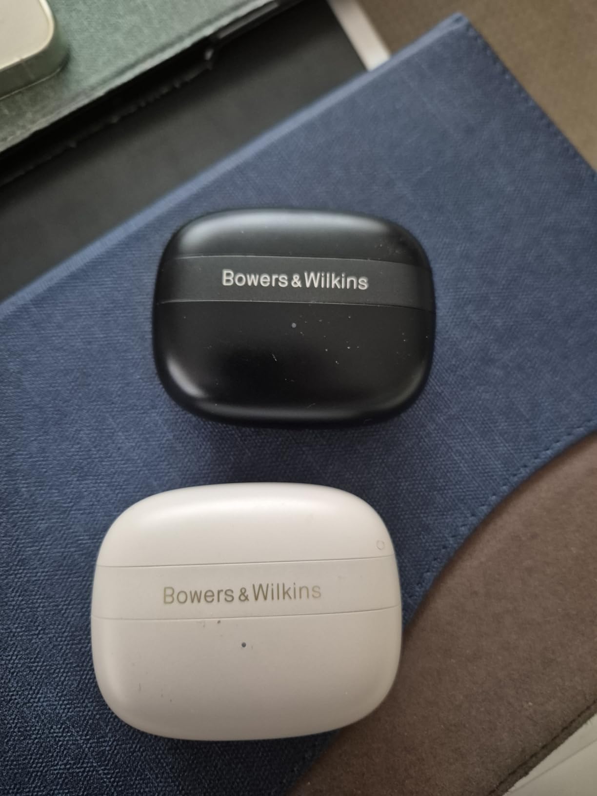 Bowers & Wilkins Pi8 In-Ear-Kopfhörer Schwarz mit ANC